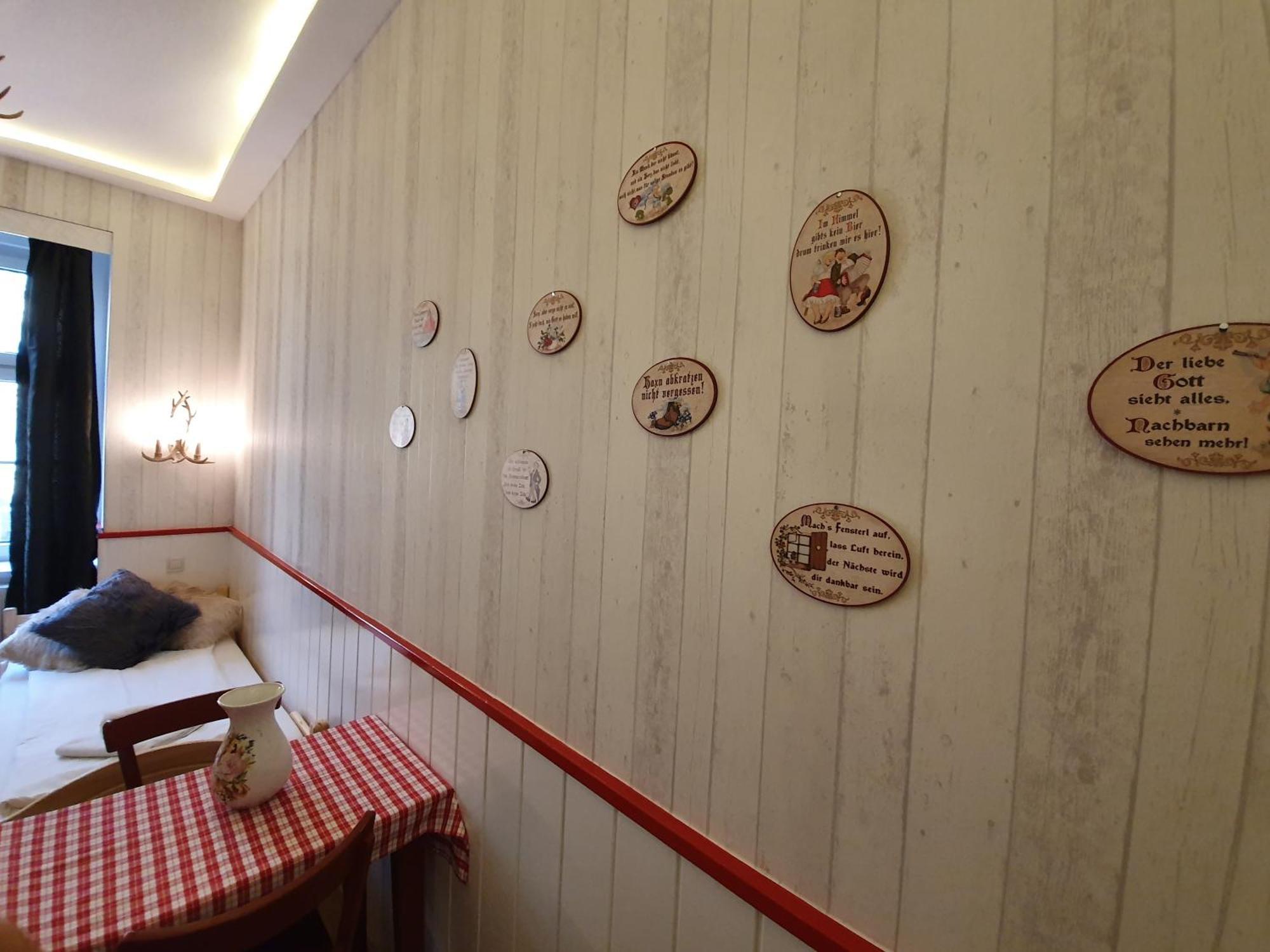 Urban Boutique Hotel Viena Quarto foto